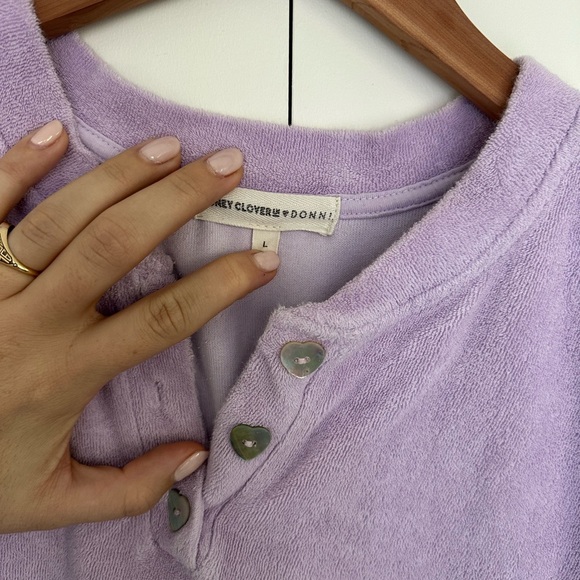Stoney Clover x Donni Terry Crewneck in Lilac, size: L - Picture 2 of 2